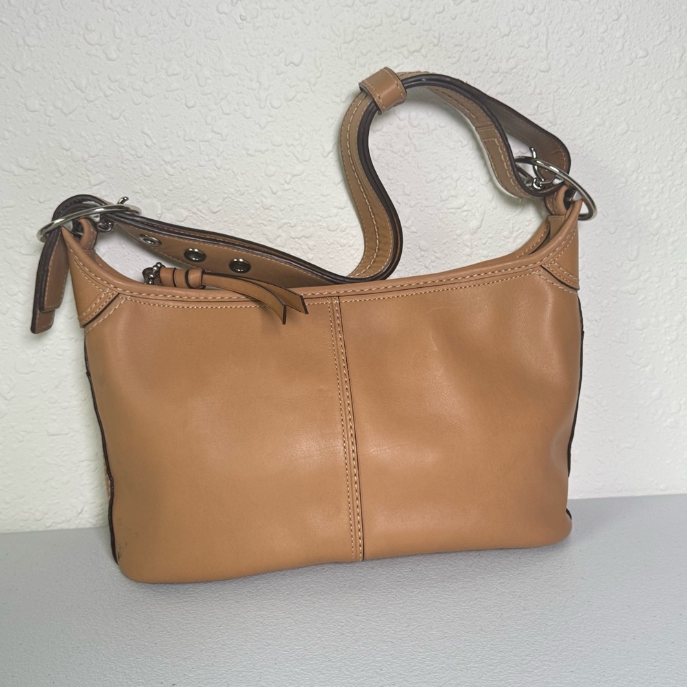 Coach Light Brown Leather Shoulder Bag Adjustable Strap - Picture 3 of 16